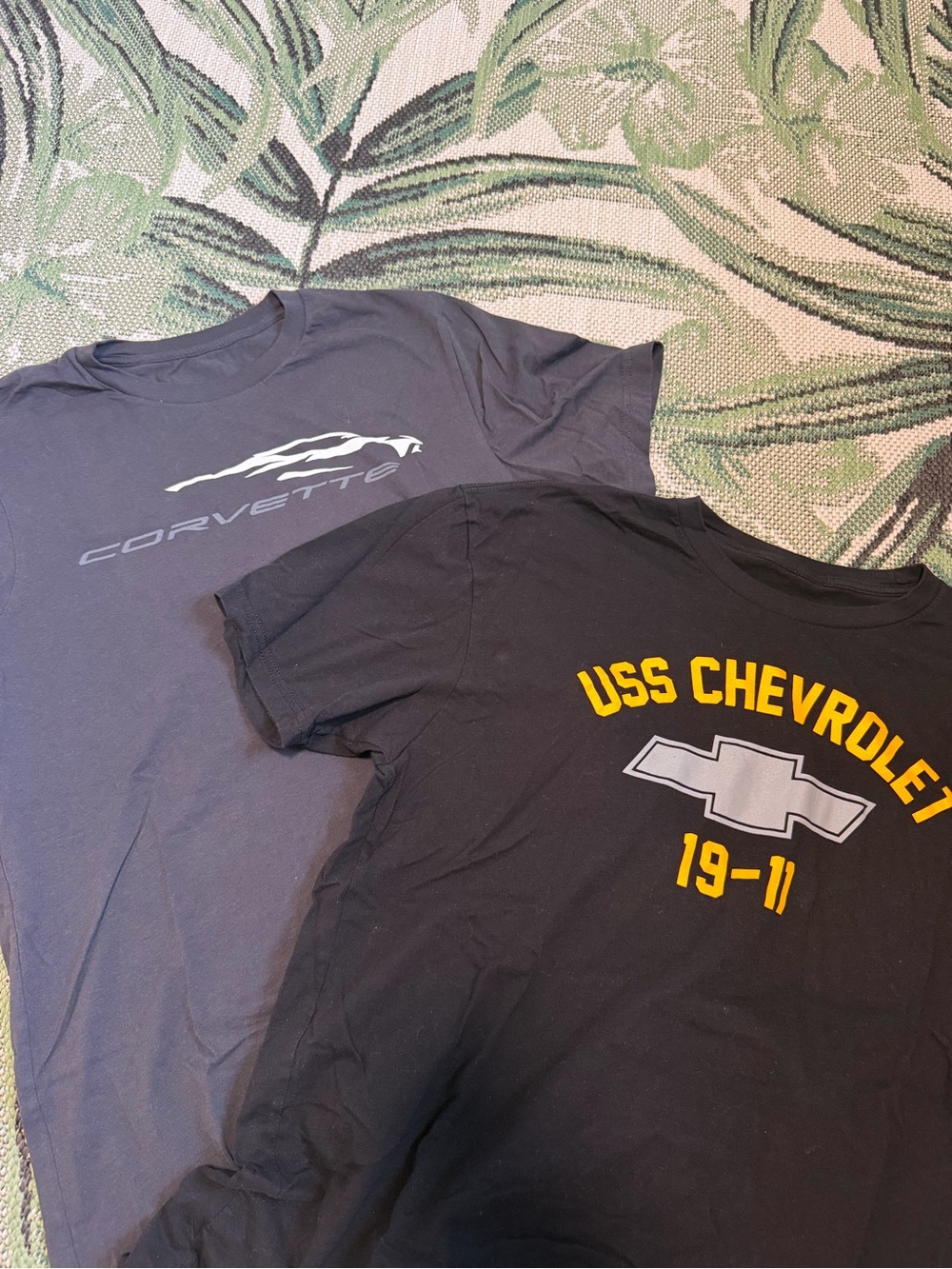 Chevrolet Corvette T-Shirt Bundle Men’s Size Large